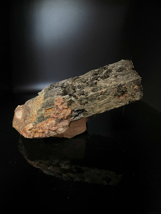 Aegirine 466.3g