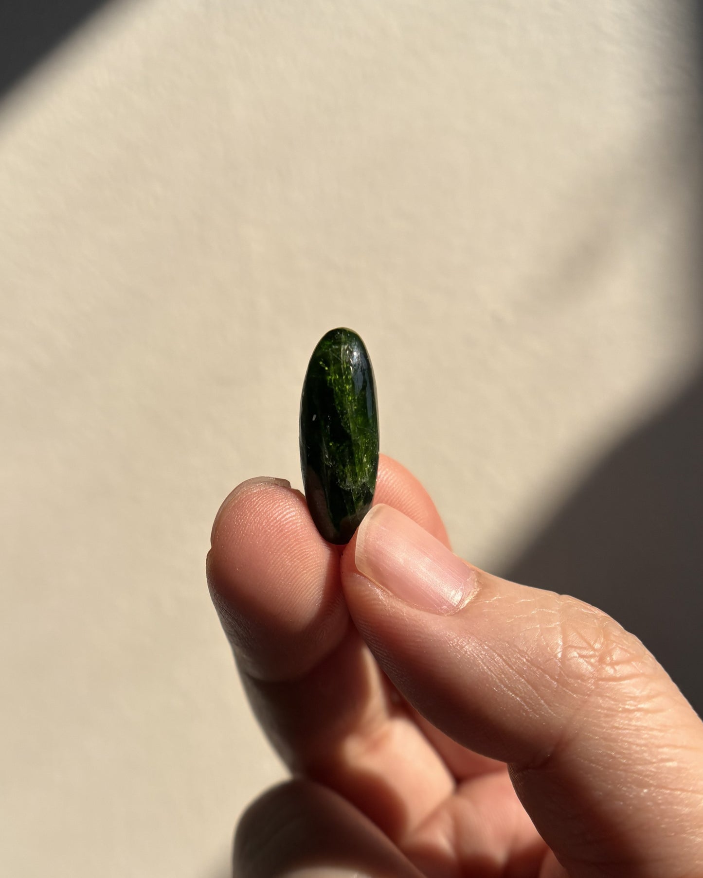 High-Grade Chrome Diopside Lingam 2.8g