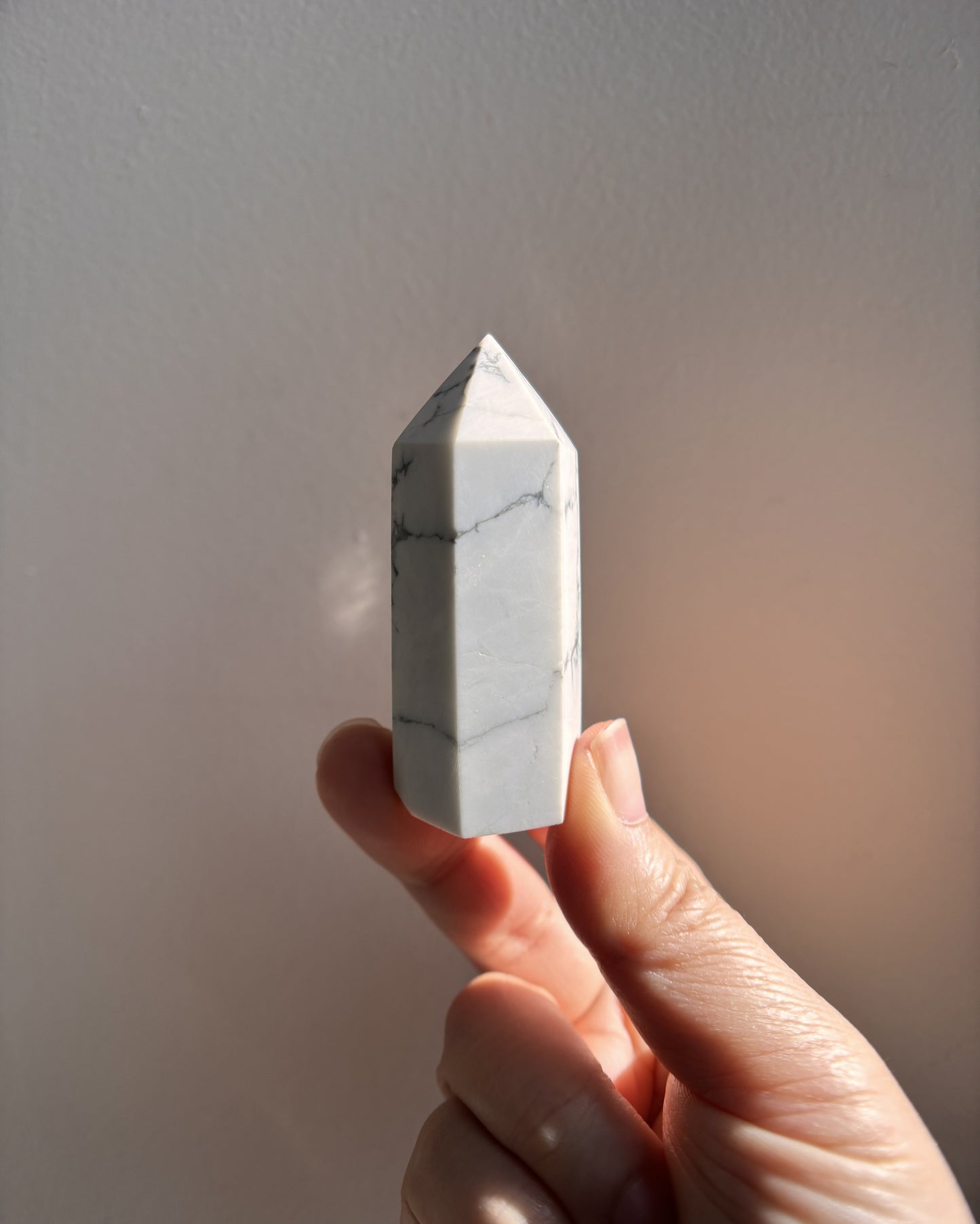 Howlite Tower 68.7g