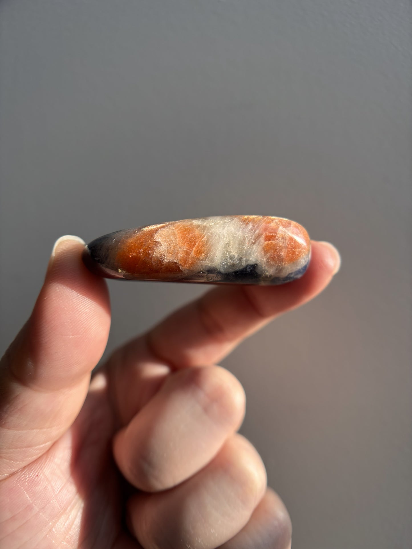 Iolite with Sunstone 27g