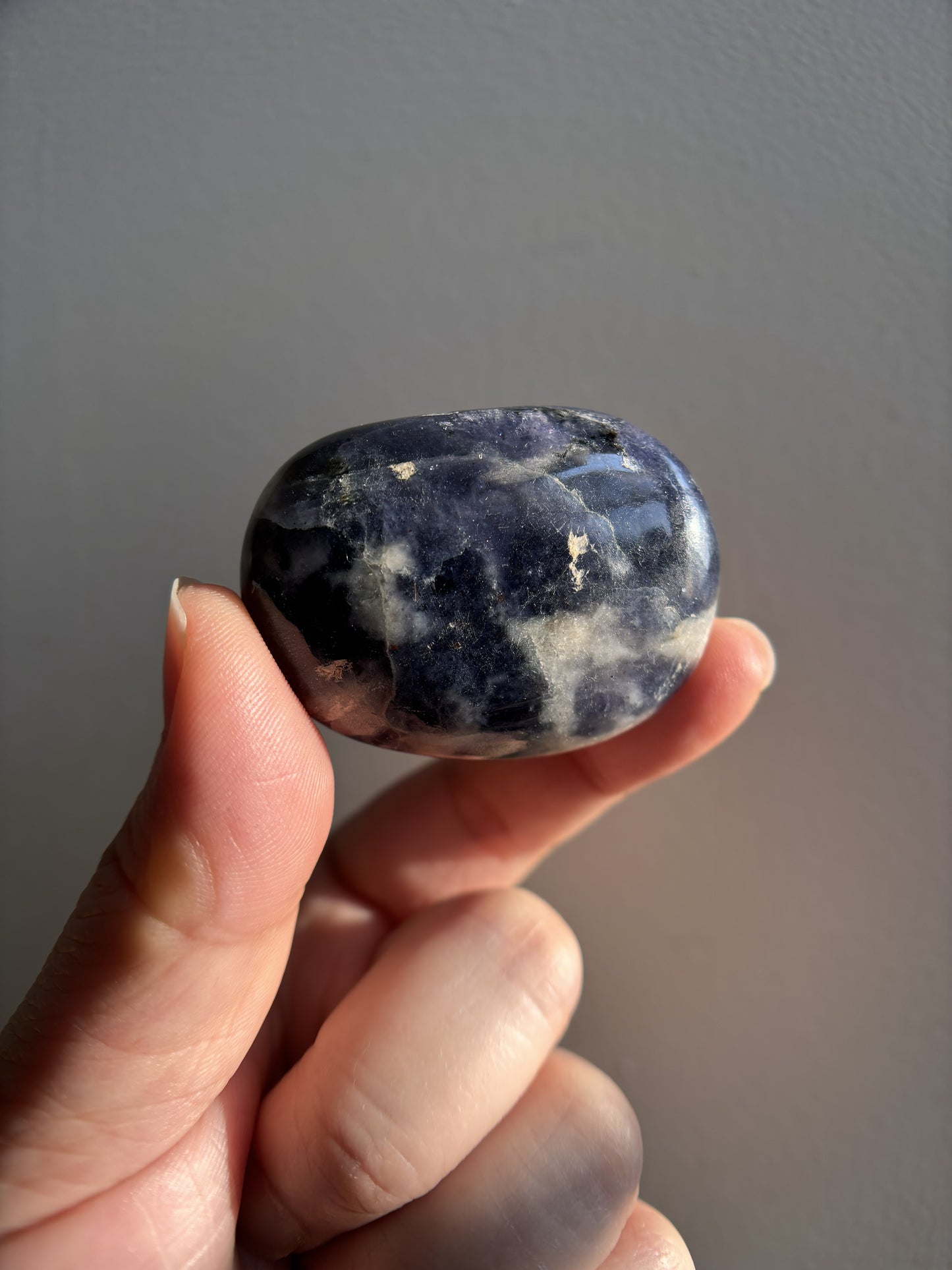 Iolite with Sunstone 52g