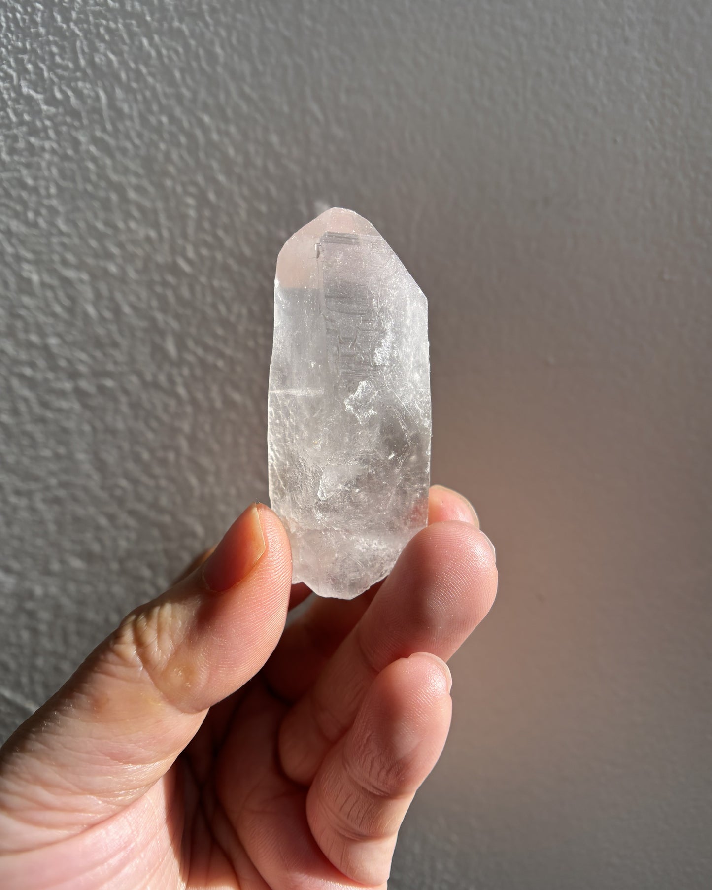 Lemurian Raw Point with Key Formation 27g