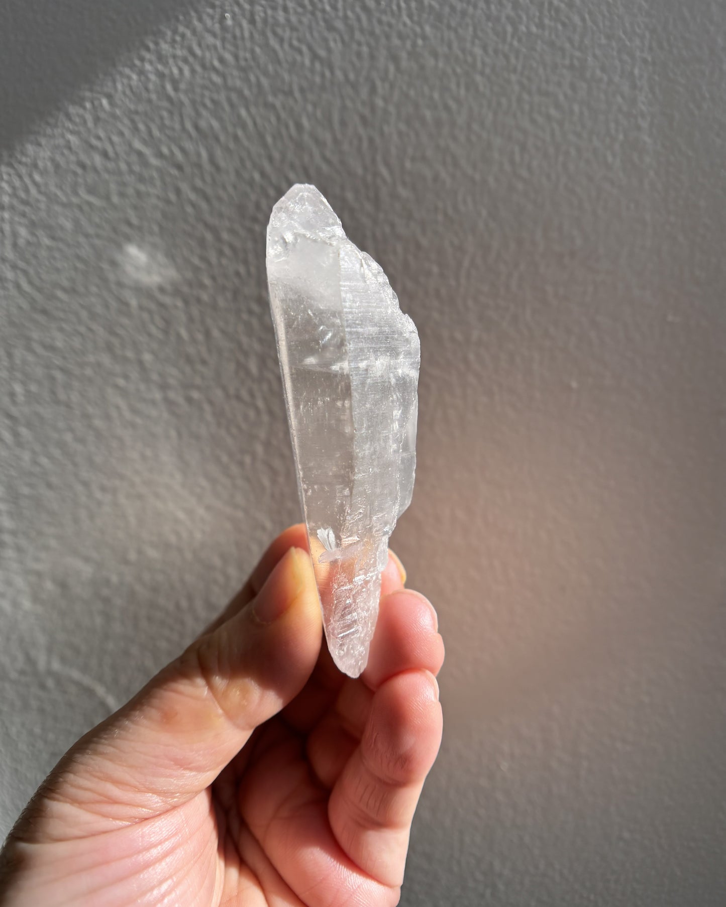 Lemurian Raw Point 52g