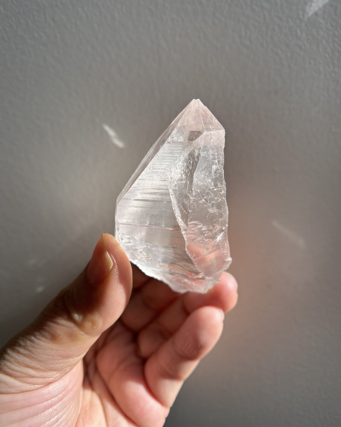 Lemurian Raw Point with Key Formation 80g