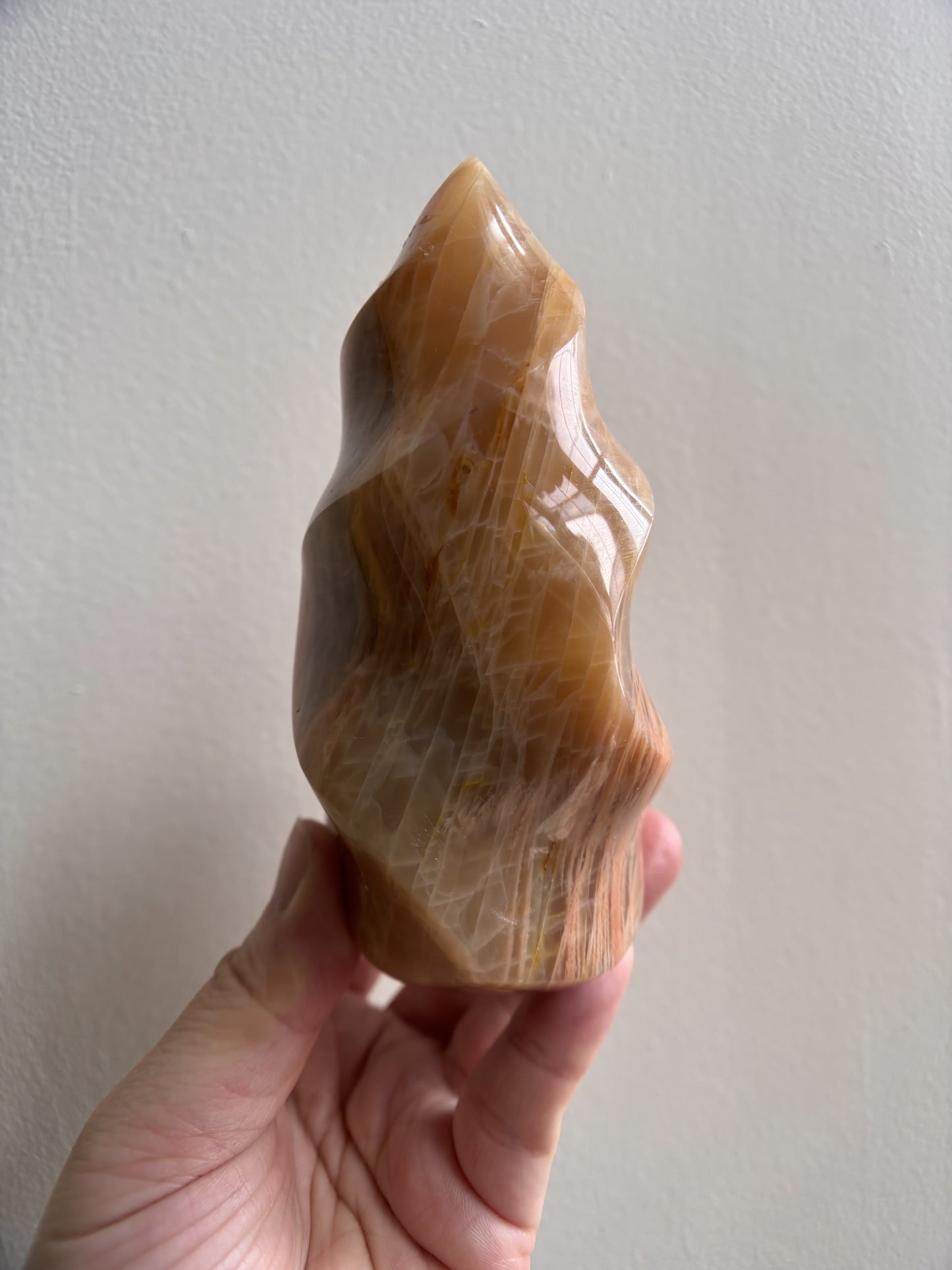 Peach Moonstone Flame 569g