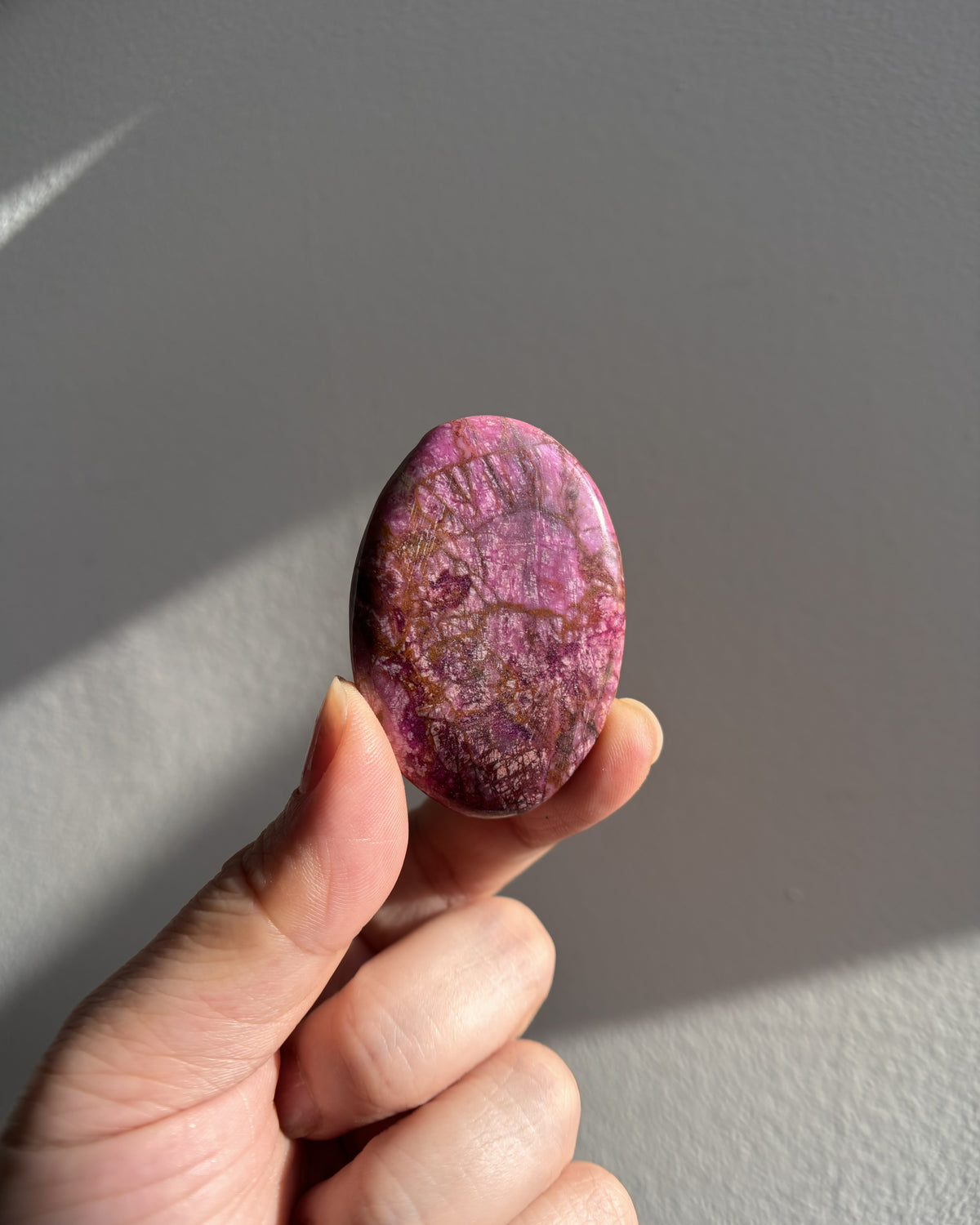 Pink Cobaltocalcite Palmstone 30.8g