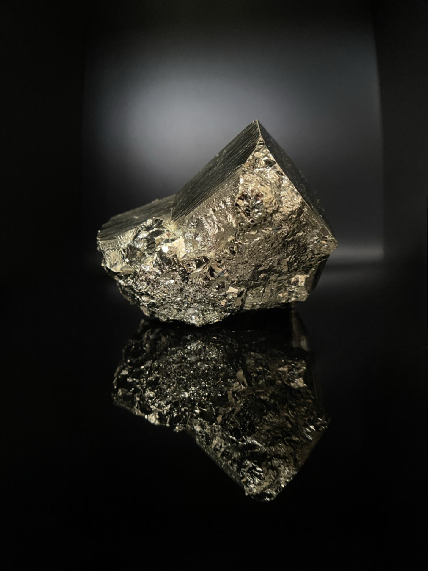 High-Grade Peruvian Pyrite 790g