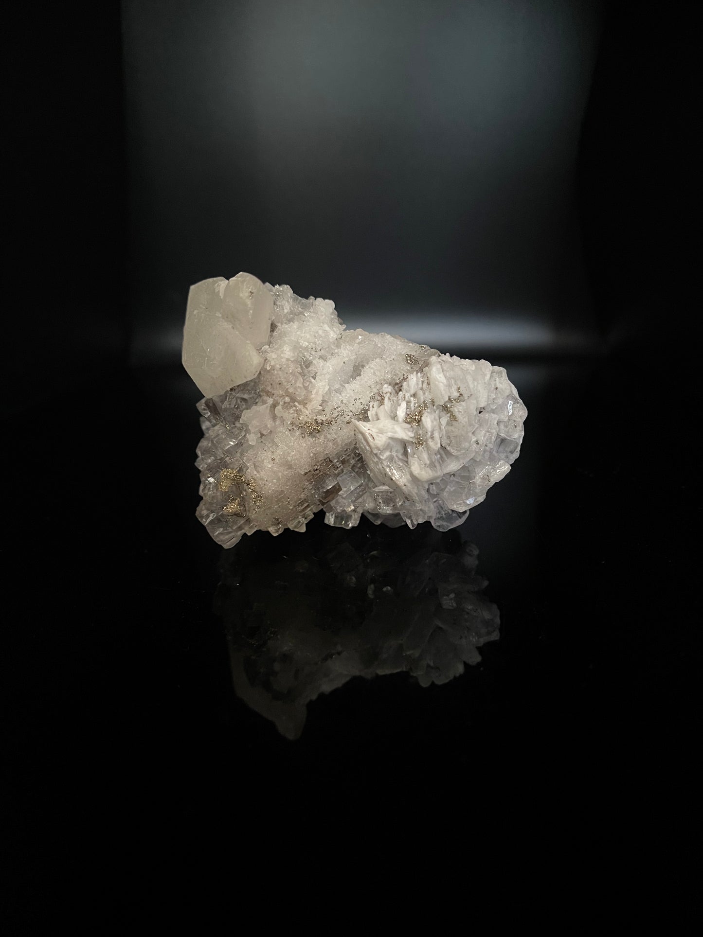 Fluorite Emilio Mine 188.8g