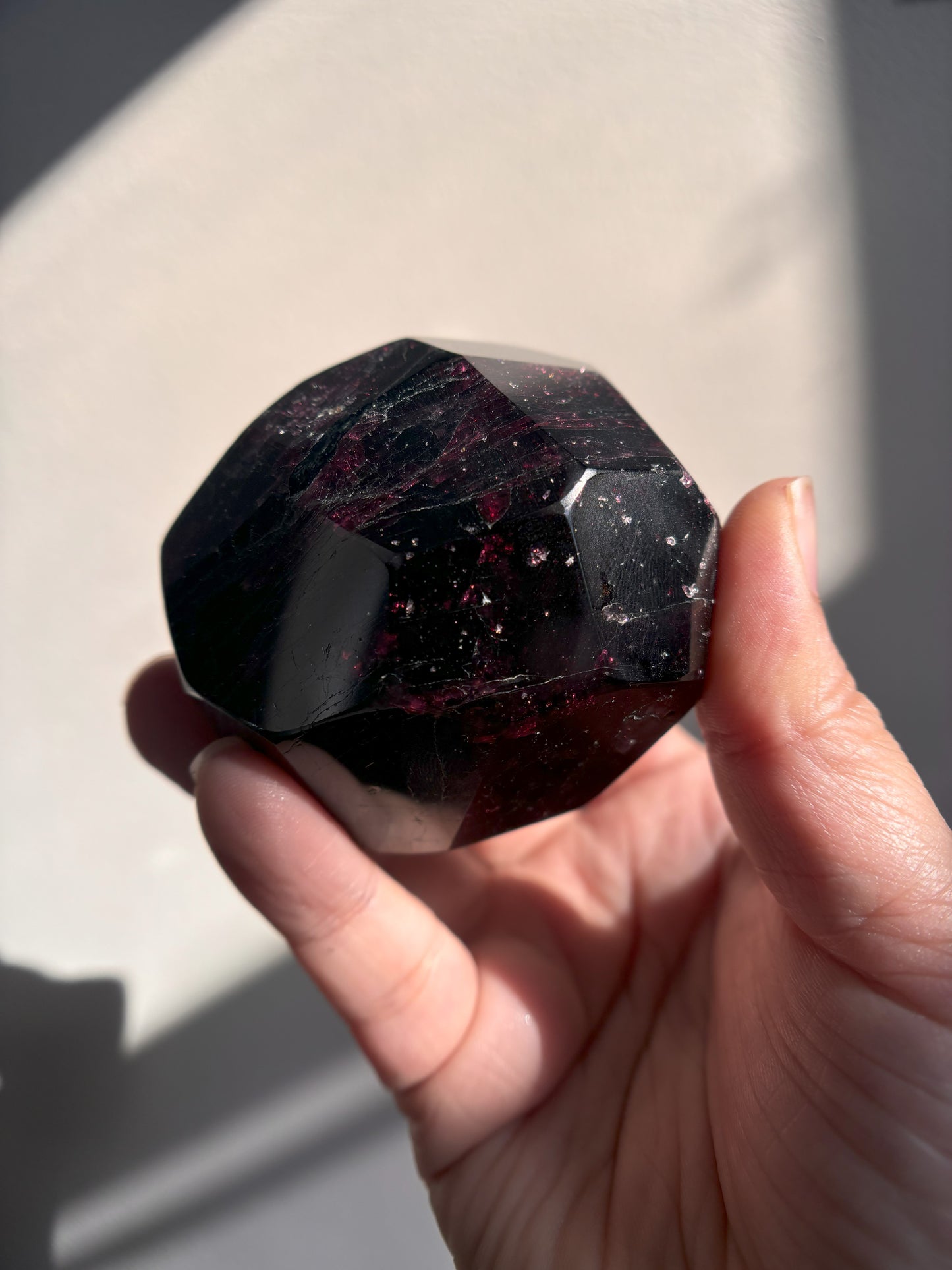 Almandine Garnet Dodecahedron 475g (1.05lbs)