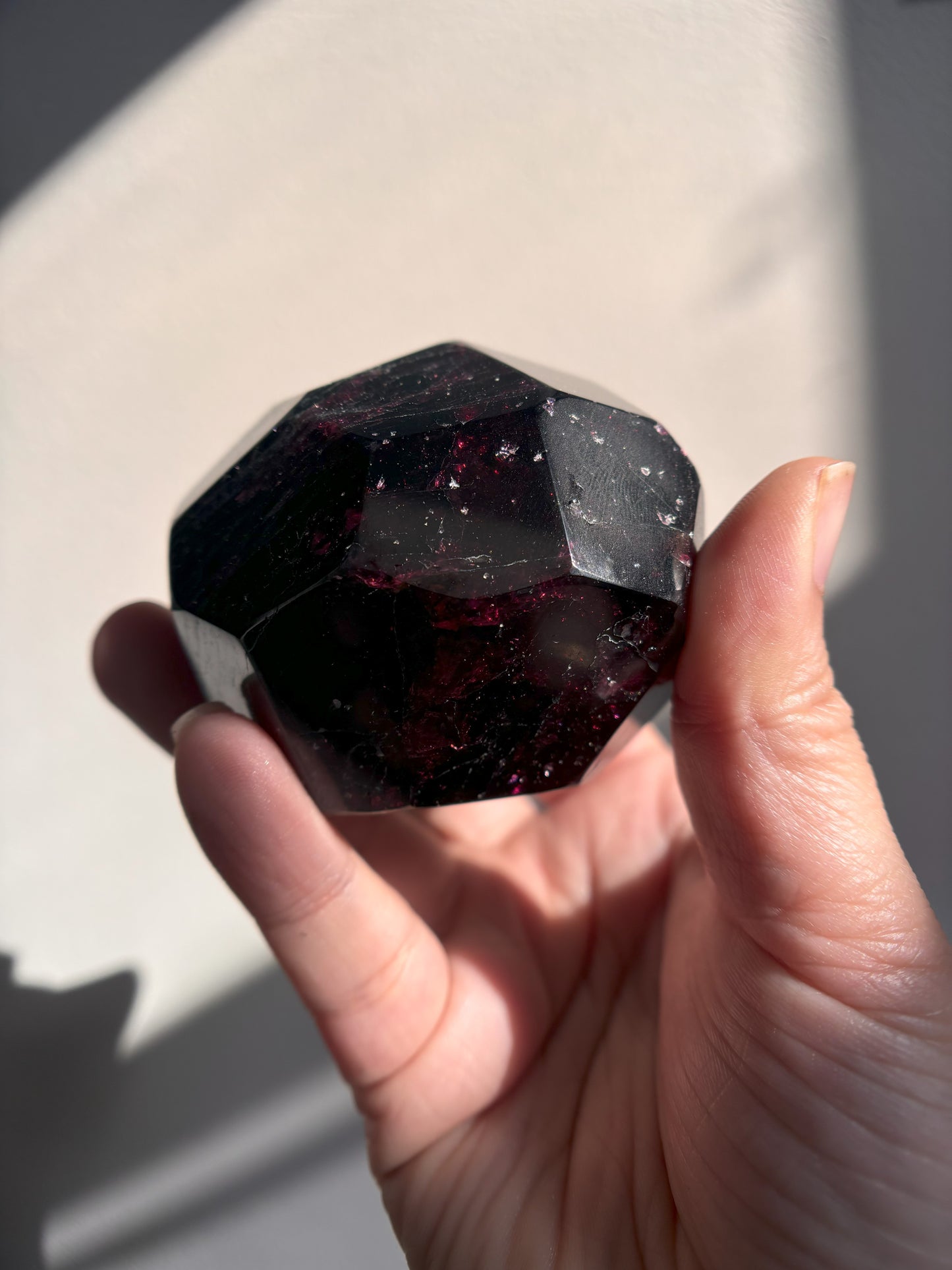 Almandine Garnet Dodecahedron 475g (1.05lbs)