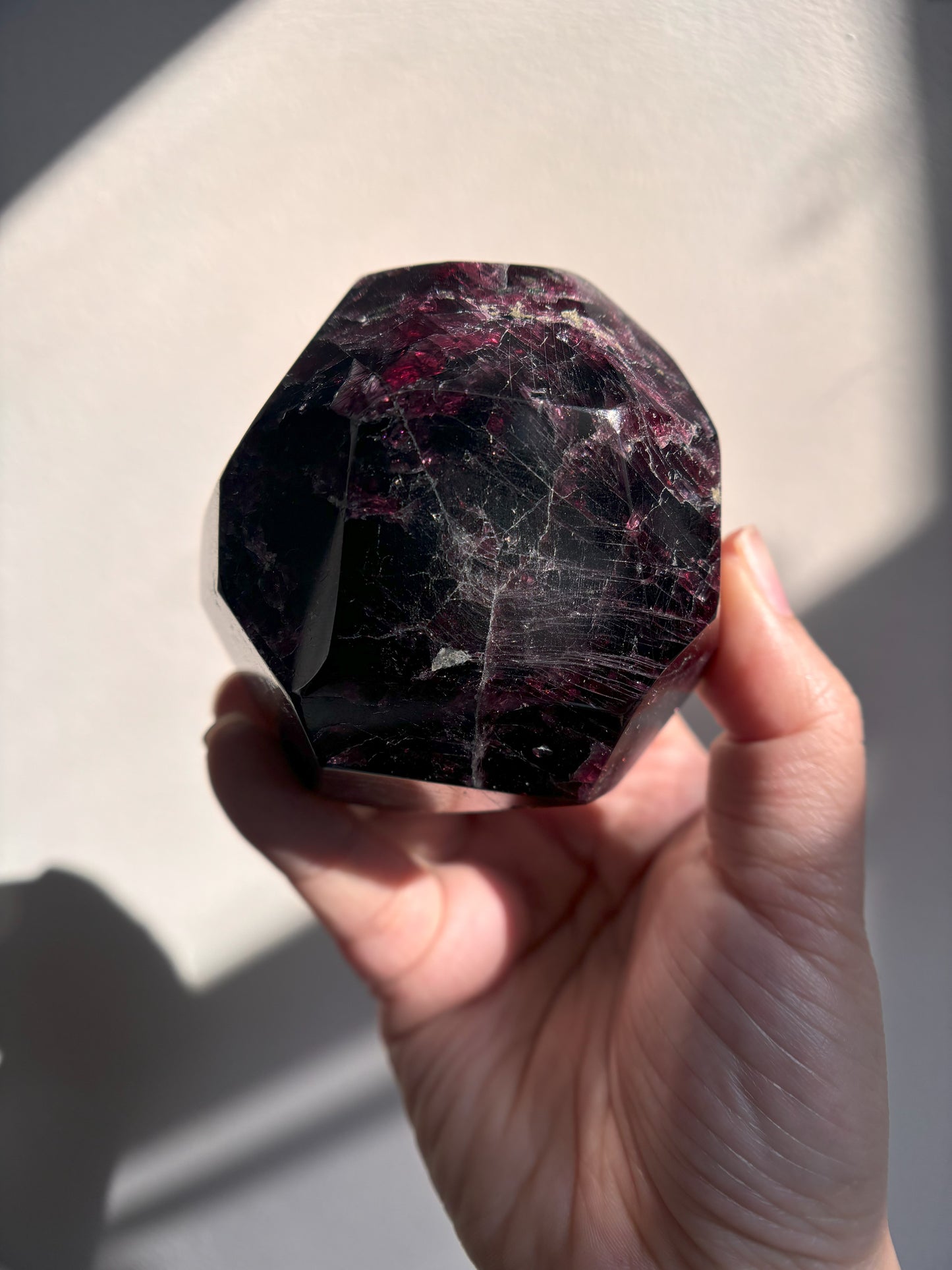 Almandine Garnet Dodecahedron 749g (1.65lbs)