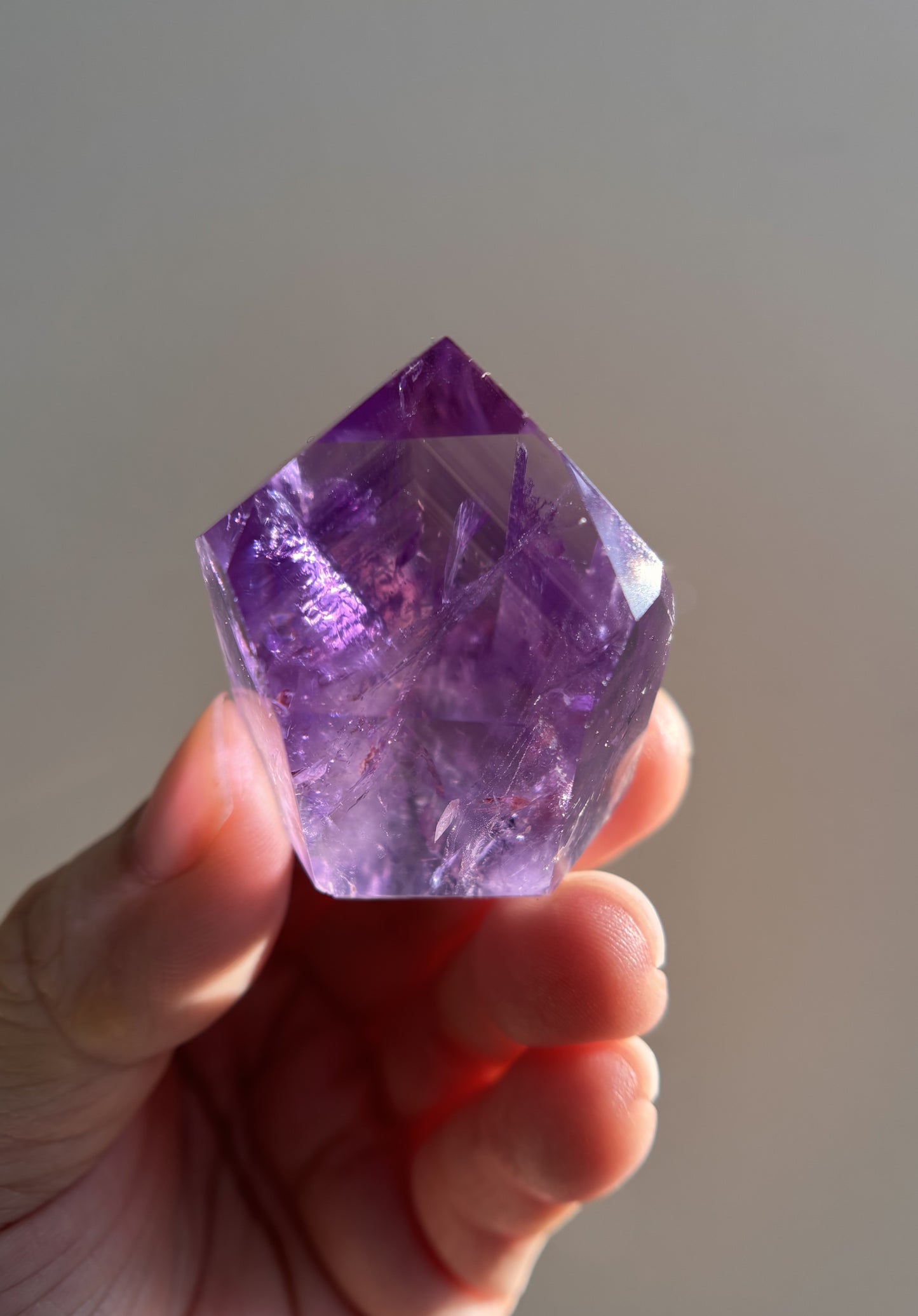 Gemmy Bahai Amethyst with Phantoms Mini Tower 45g