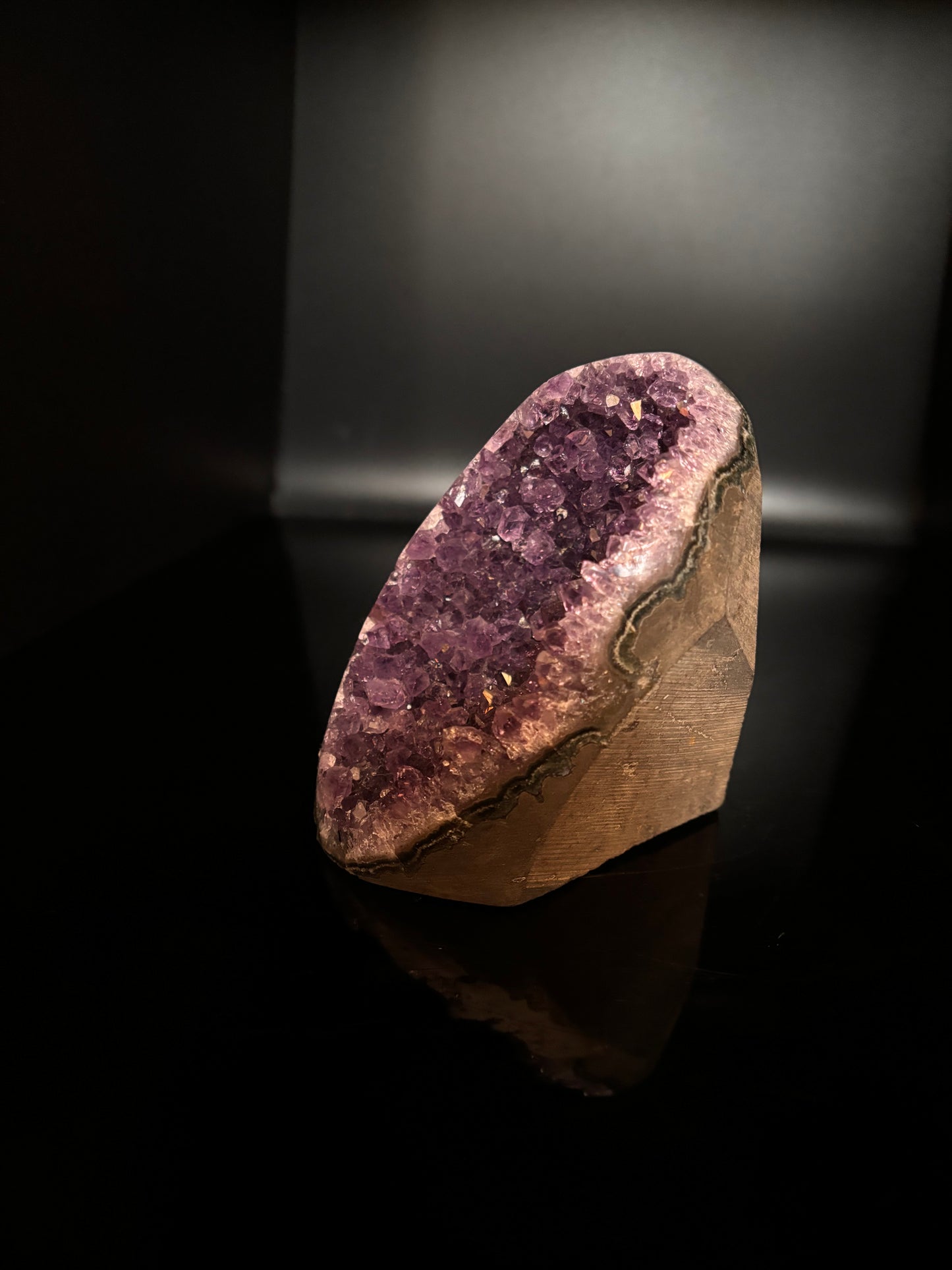 Amethyst Cutbase with Calcite 272g