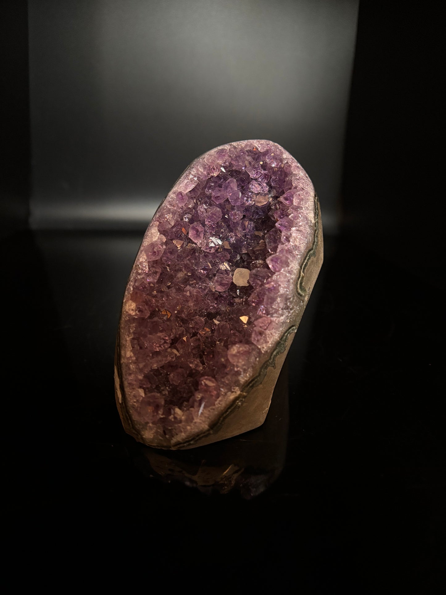 Amethyst Cutbase with Calcite 272g