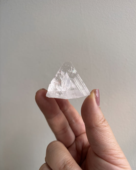 Apophyllite Double Point Pyramid with Multiple Key Formations 22.6g