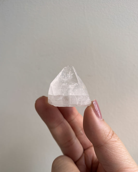 Apophyllite Pyramid with Key Formation 23.5g