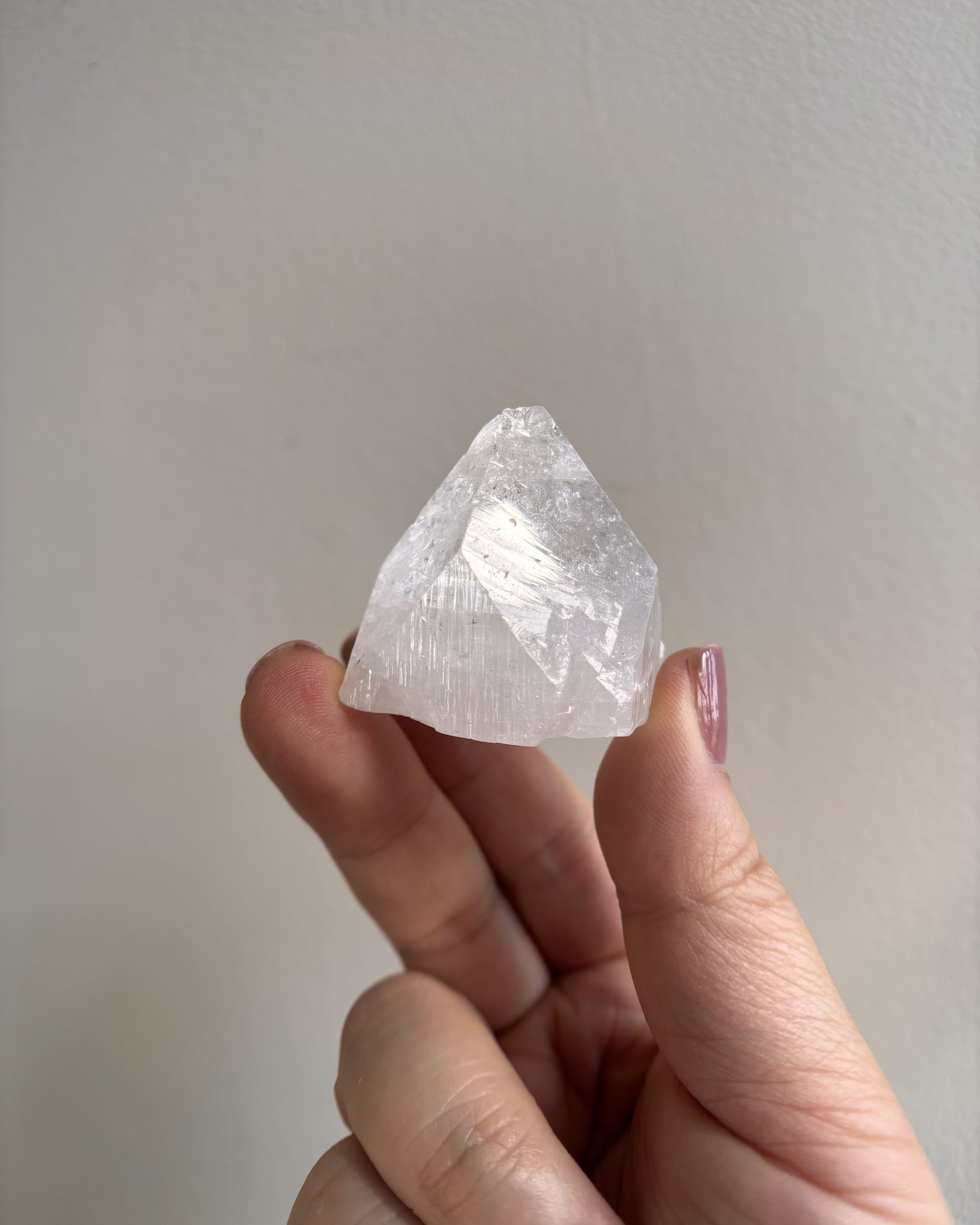 Apophyllite Pyramid - XL (41.2g)