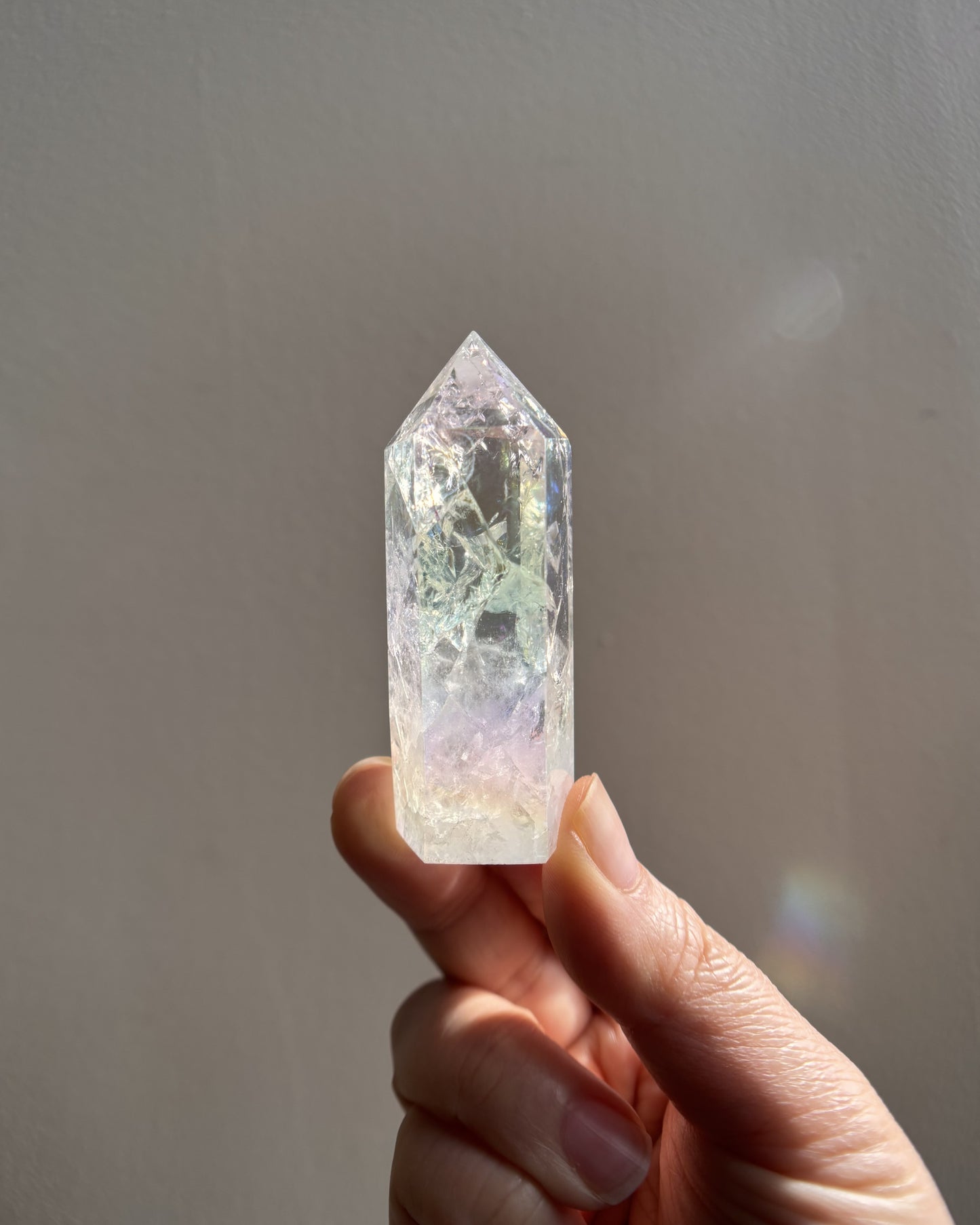 Aura Crackle Quartz Tower 50g
