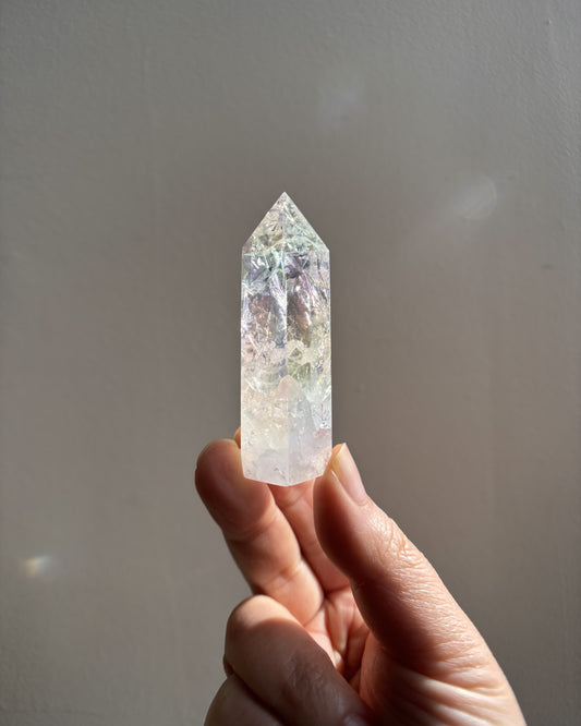 Aura Crackle Quartz Tower 50g