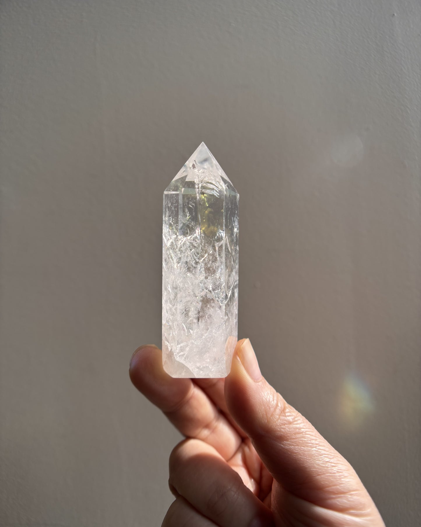 Aura Crackle Quartz Tower 60g
