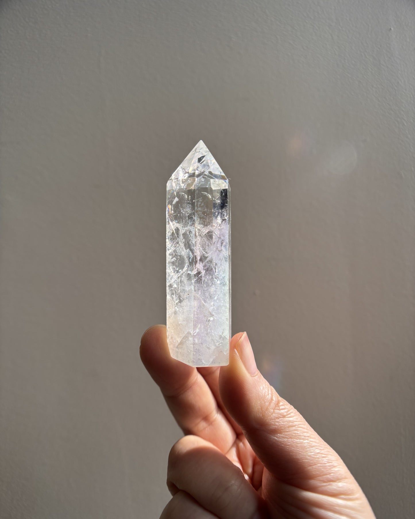 Aura Crackle Quartz Tower 60g