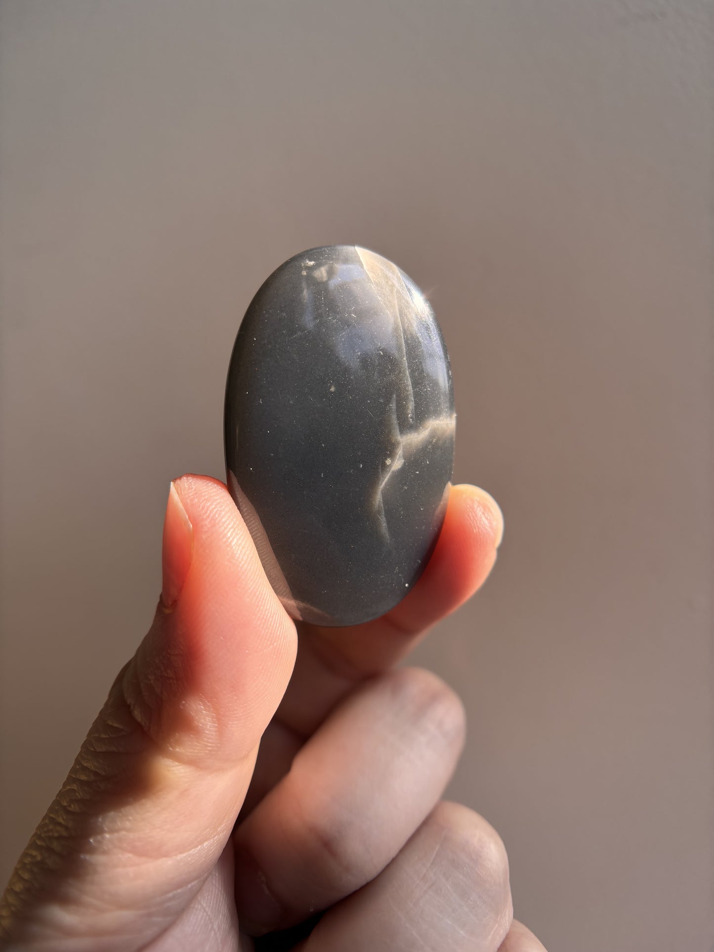 Black Moonstone 15.7g