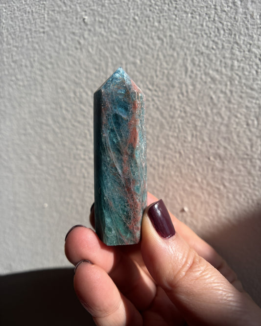 Blue Apatite Tower 43g