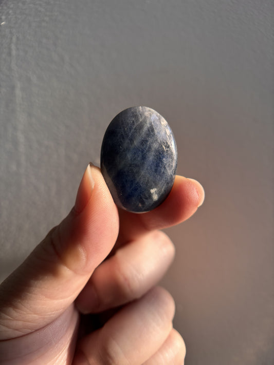 Blue Sapphire 14.3g