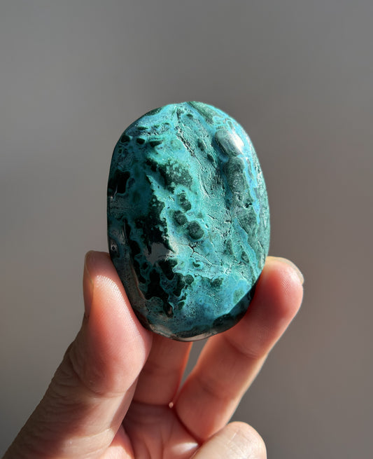 Chrysocolla Malachite Palmstone 36g