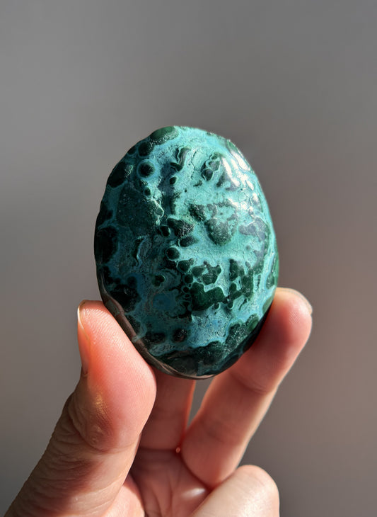 Chrysocolla Malachite Palmstone 46g