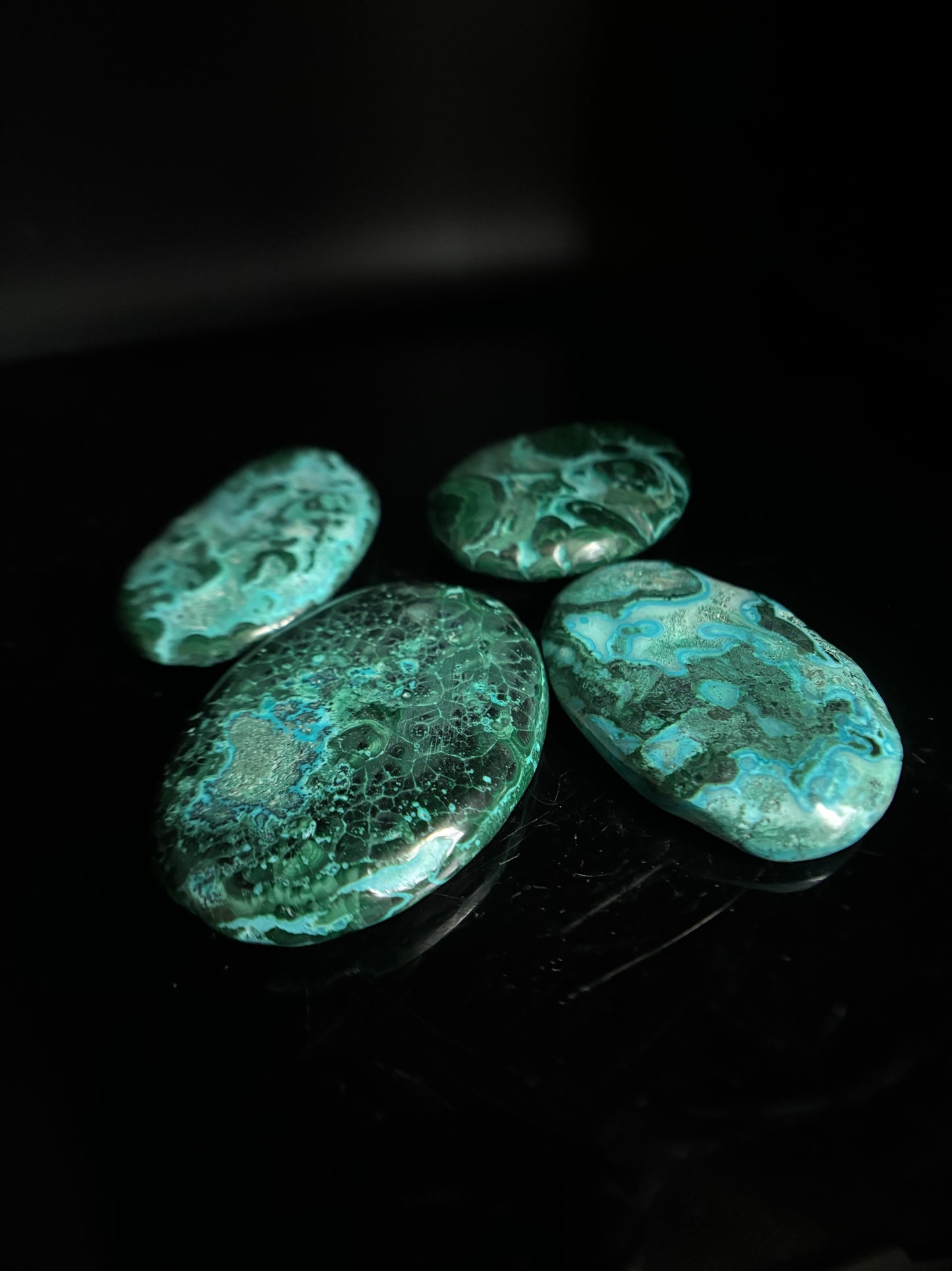 Chrysocolla Malachite Palmstone