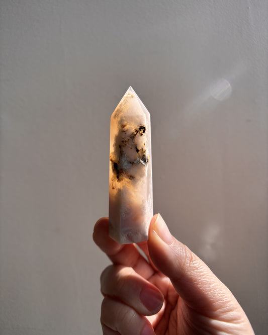 Flower Agate Tower 42g