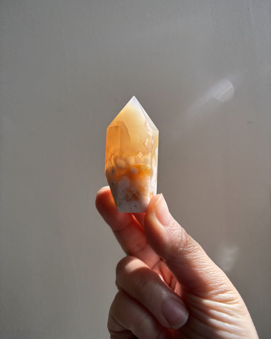 Flower Agate Tower 43g