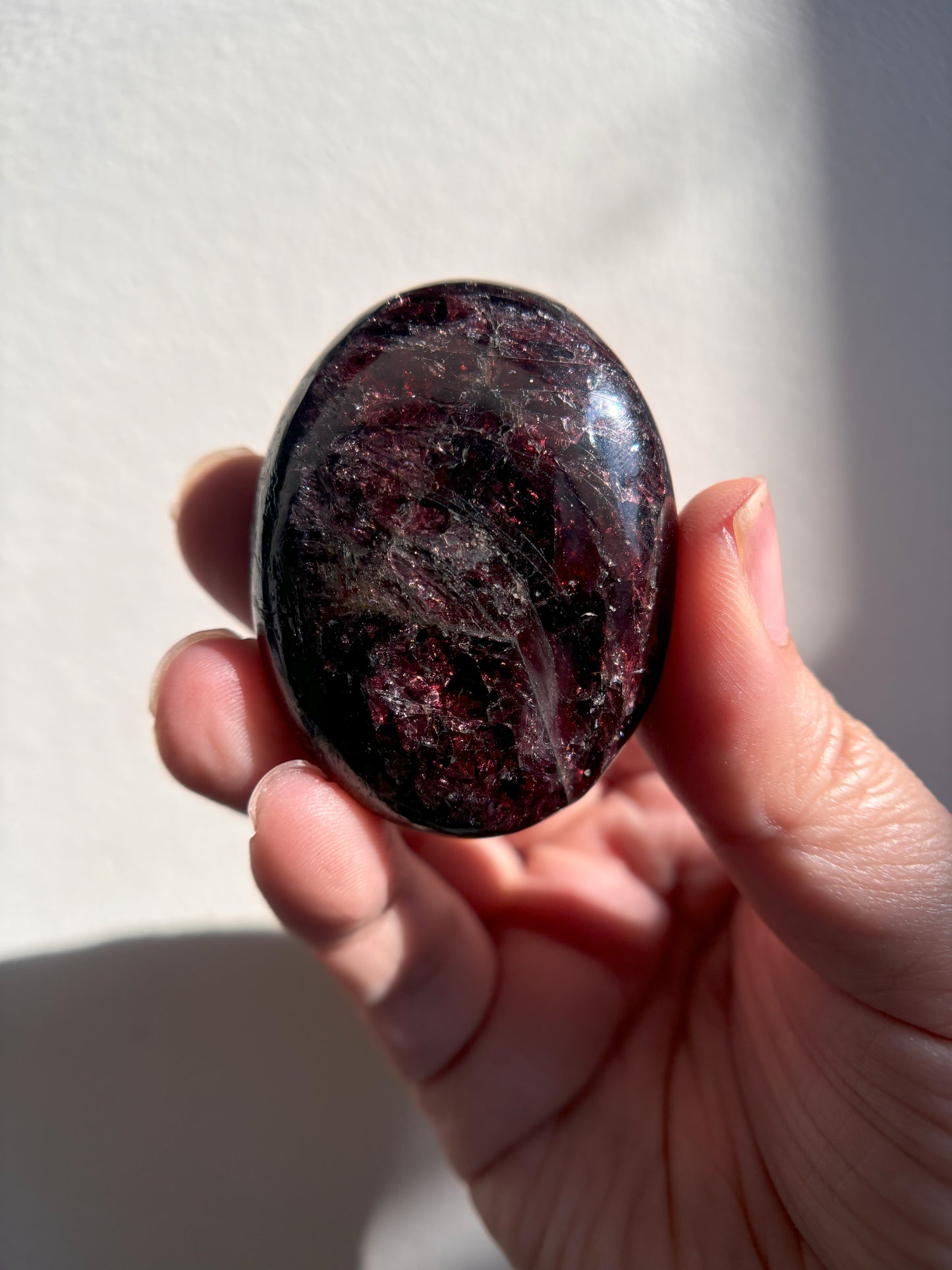 Garnet Palmstone 85g