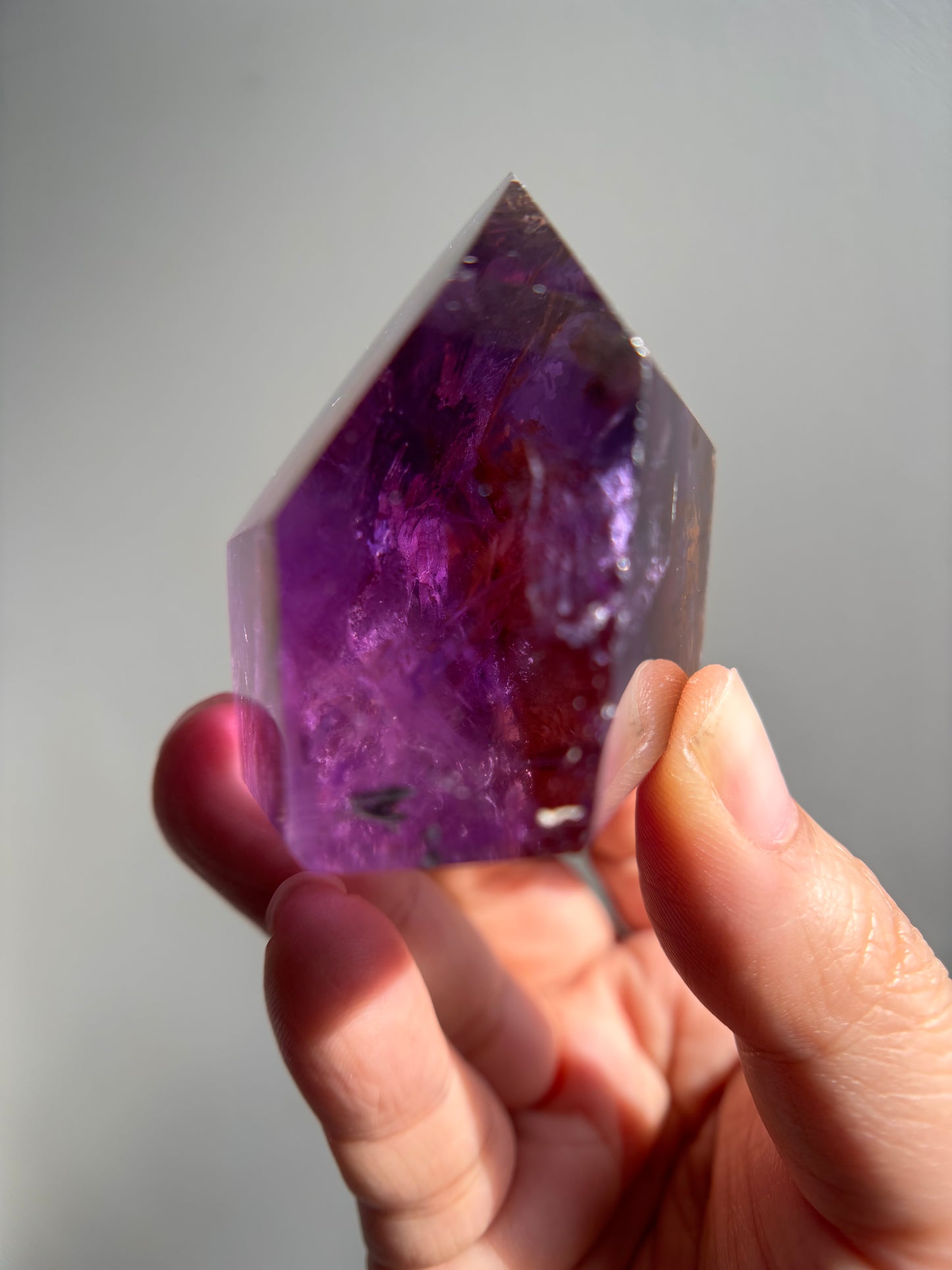 Gemmy Bahia Amethyst Tower 111g