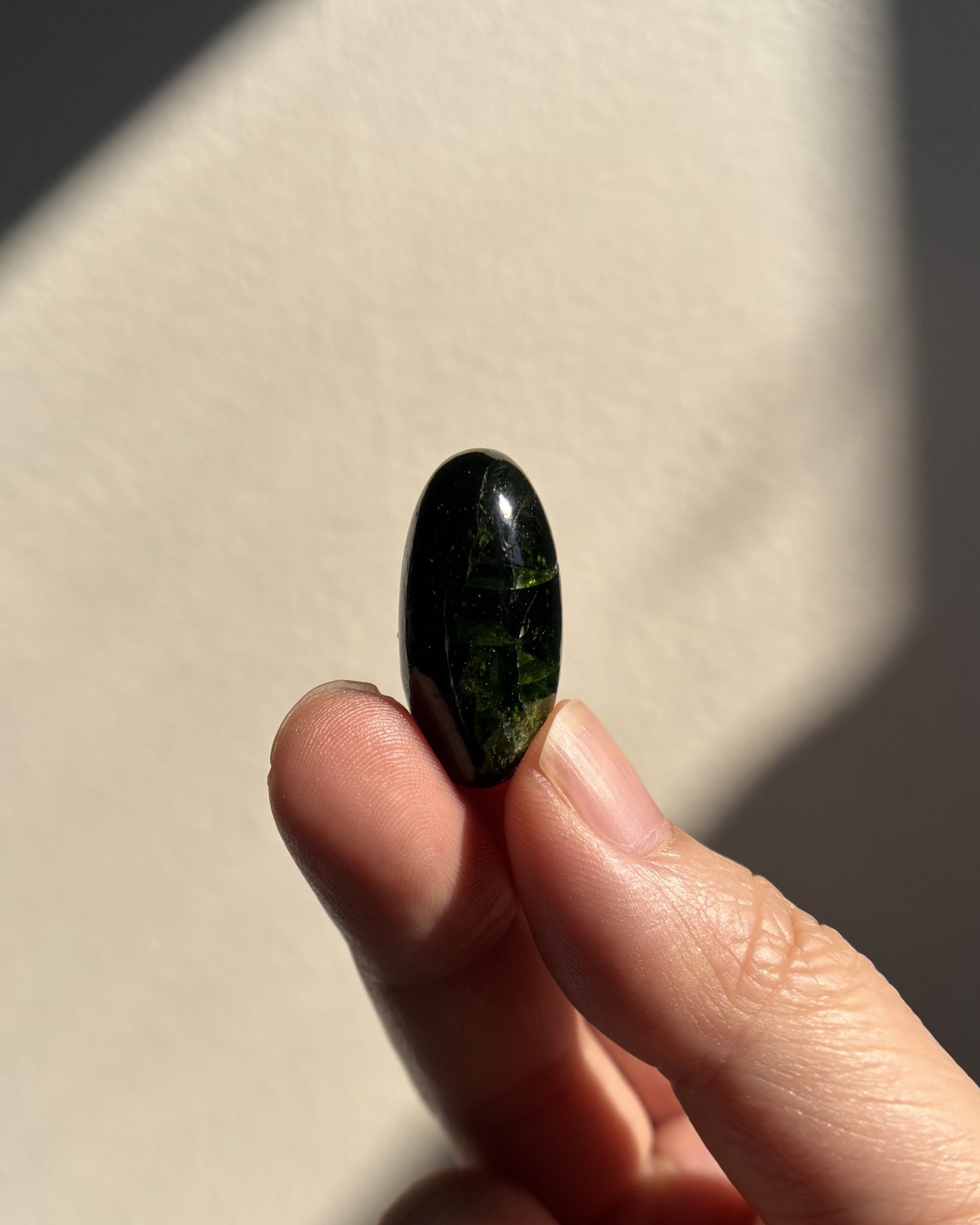 High-Grade Chrome Diopside Lingam 8.9g
