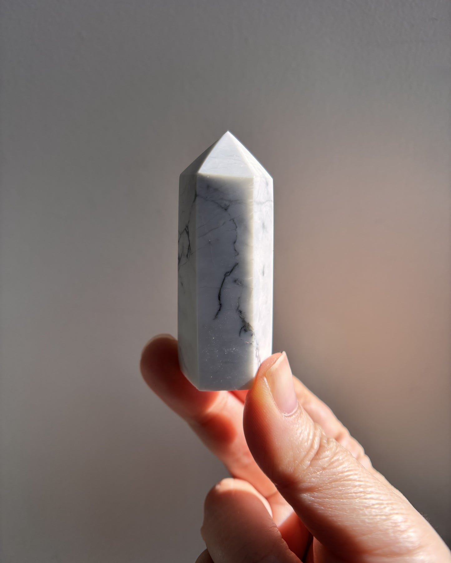 Wounded Howlite Tower 56.7g
