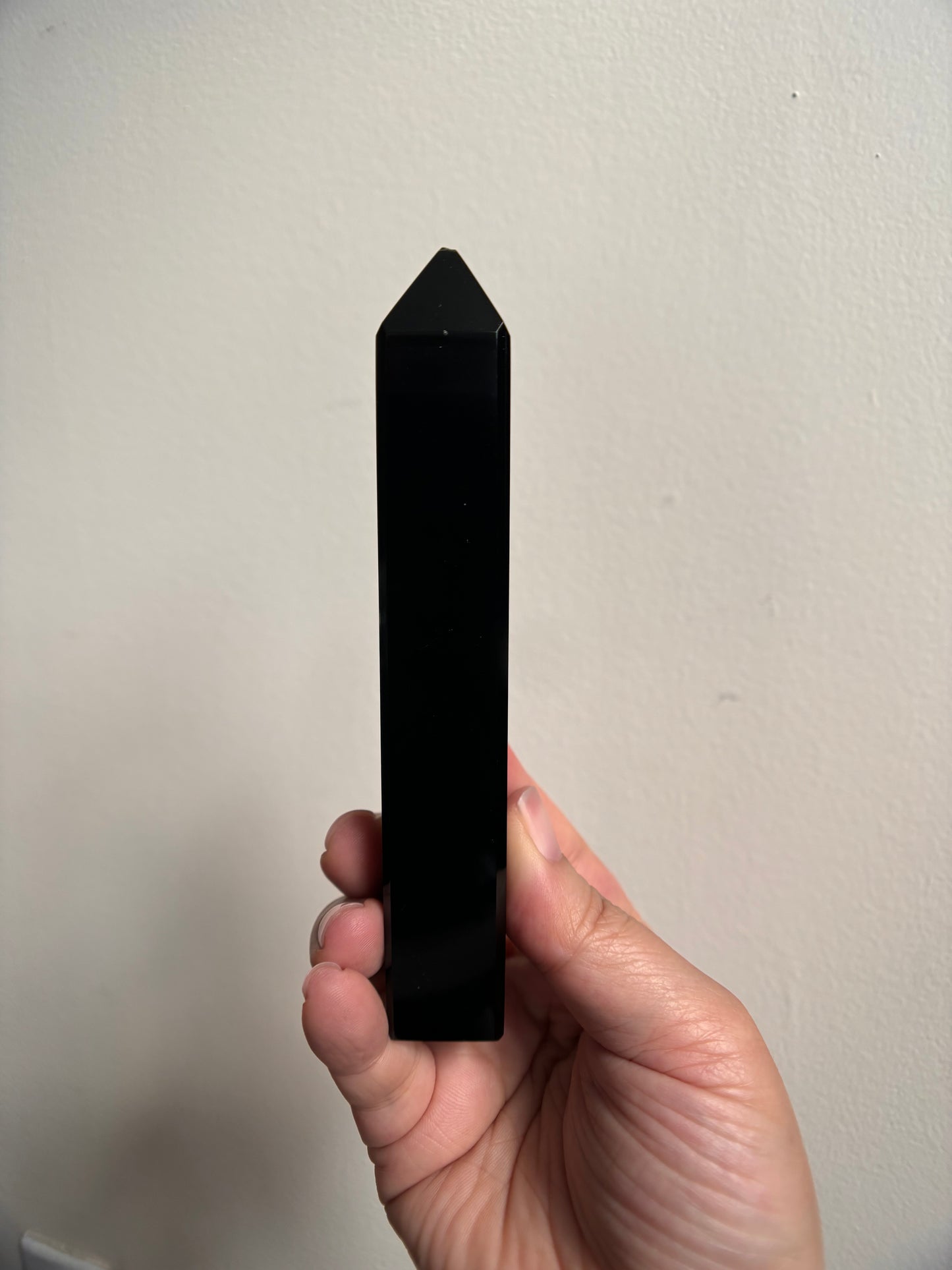 Black Obsidian Oblisek