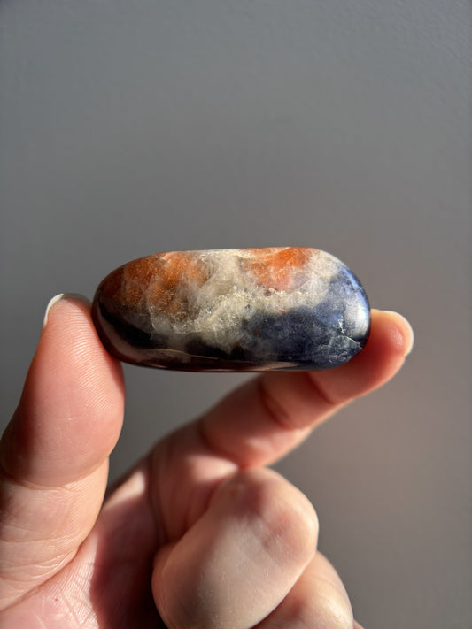 Iolite with Sunstone 27g
