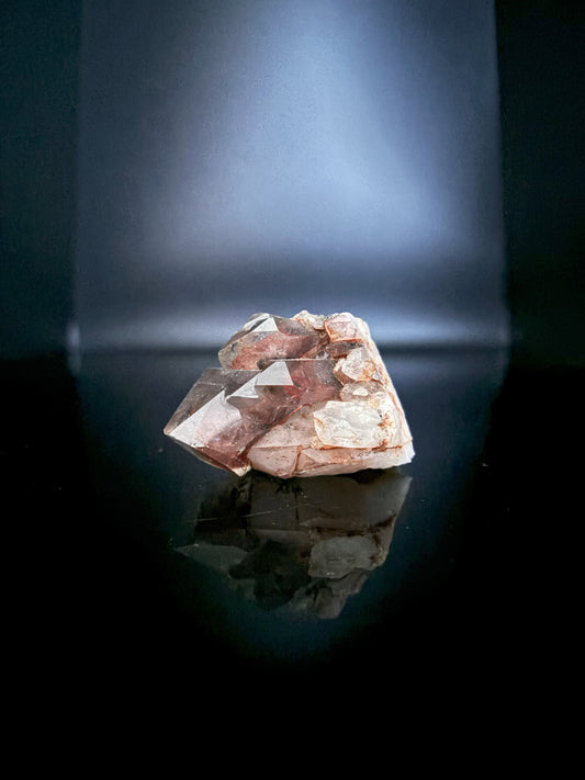 Ishuko Red Phantom Quartz 55g