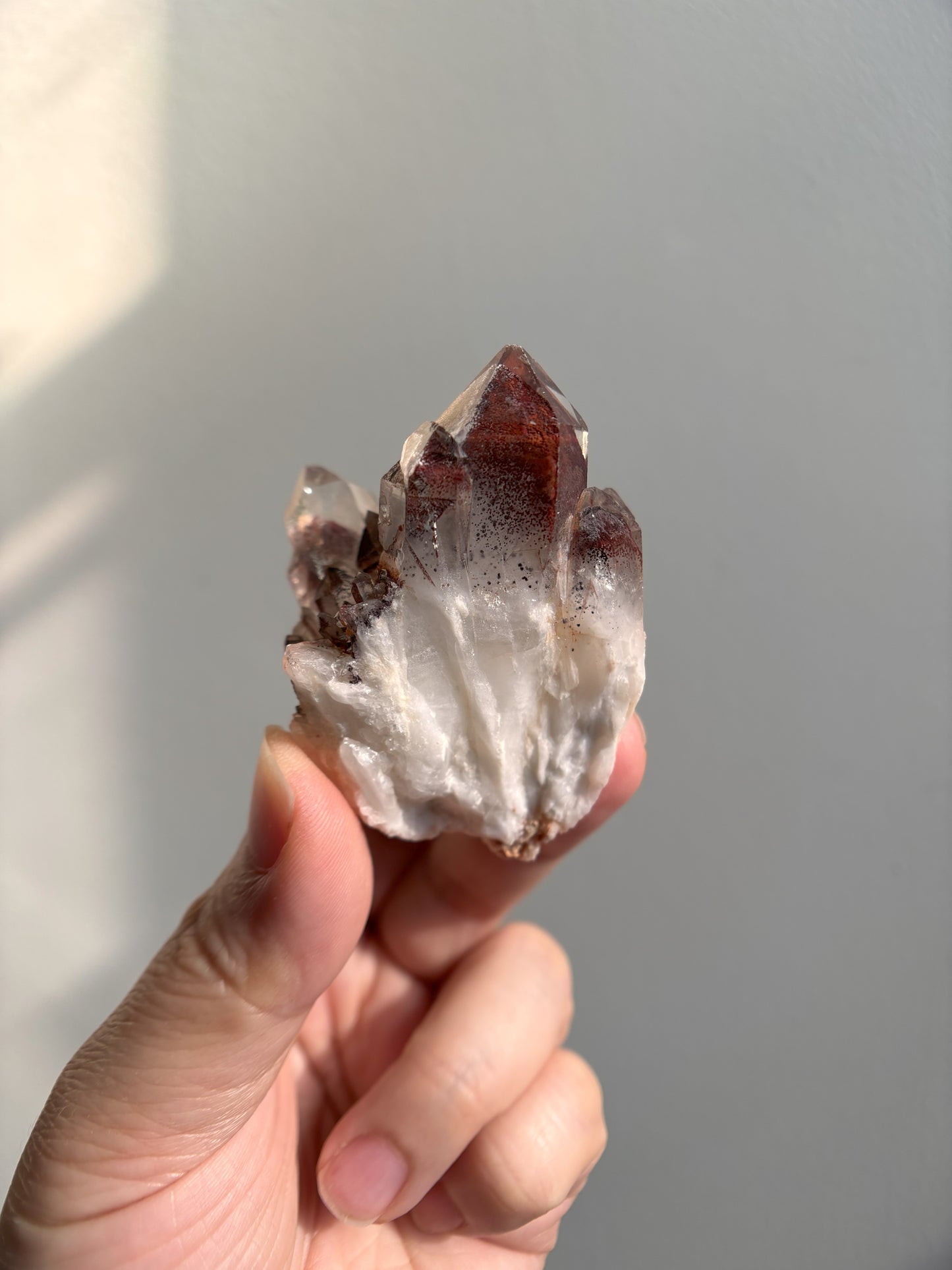 Ishuko Red Phantom Quartz 68g