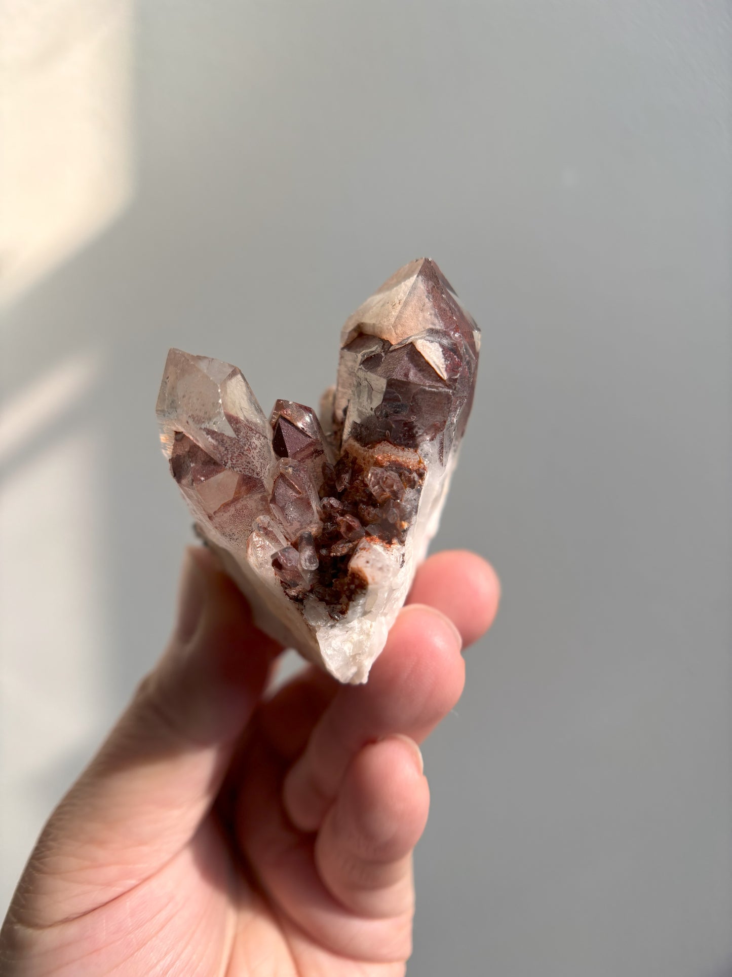 Ishuko Red Phantom Quartz 68g