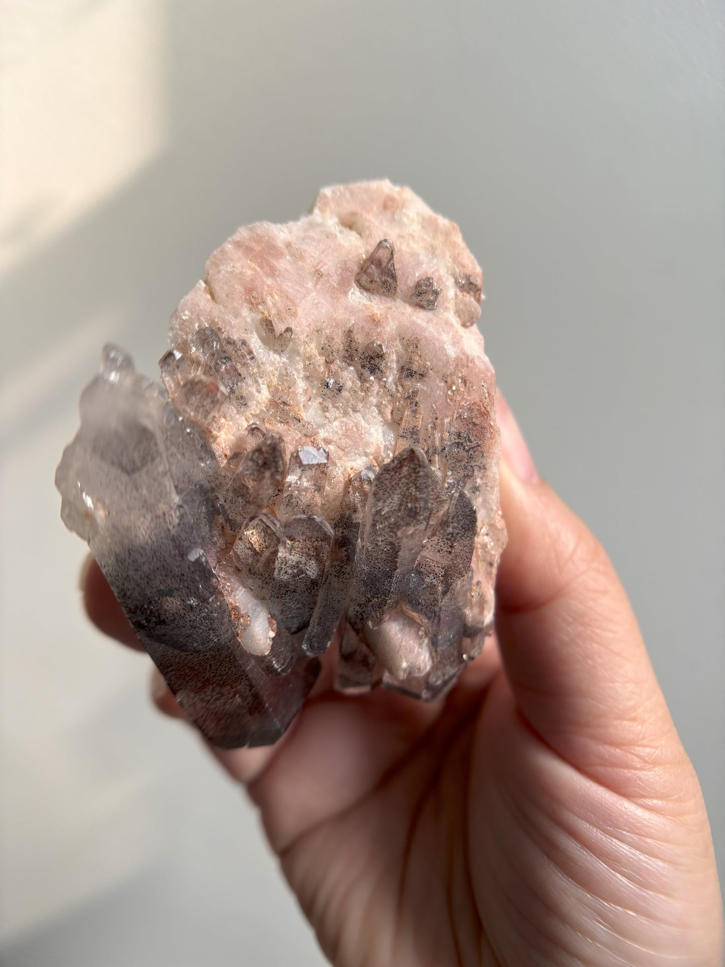 Ishuko Red Phantom Quartz 110g