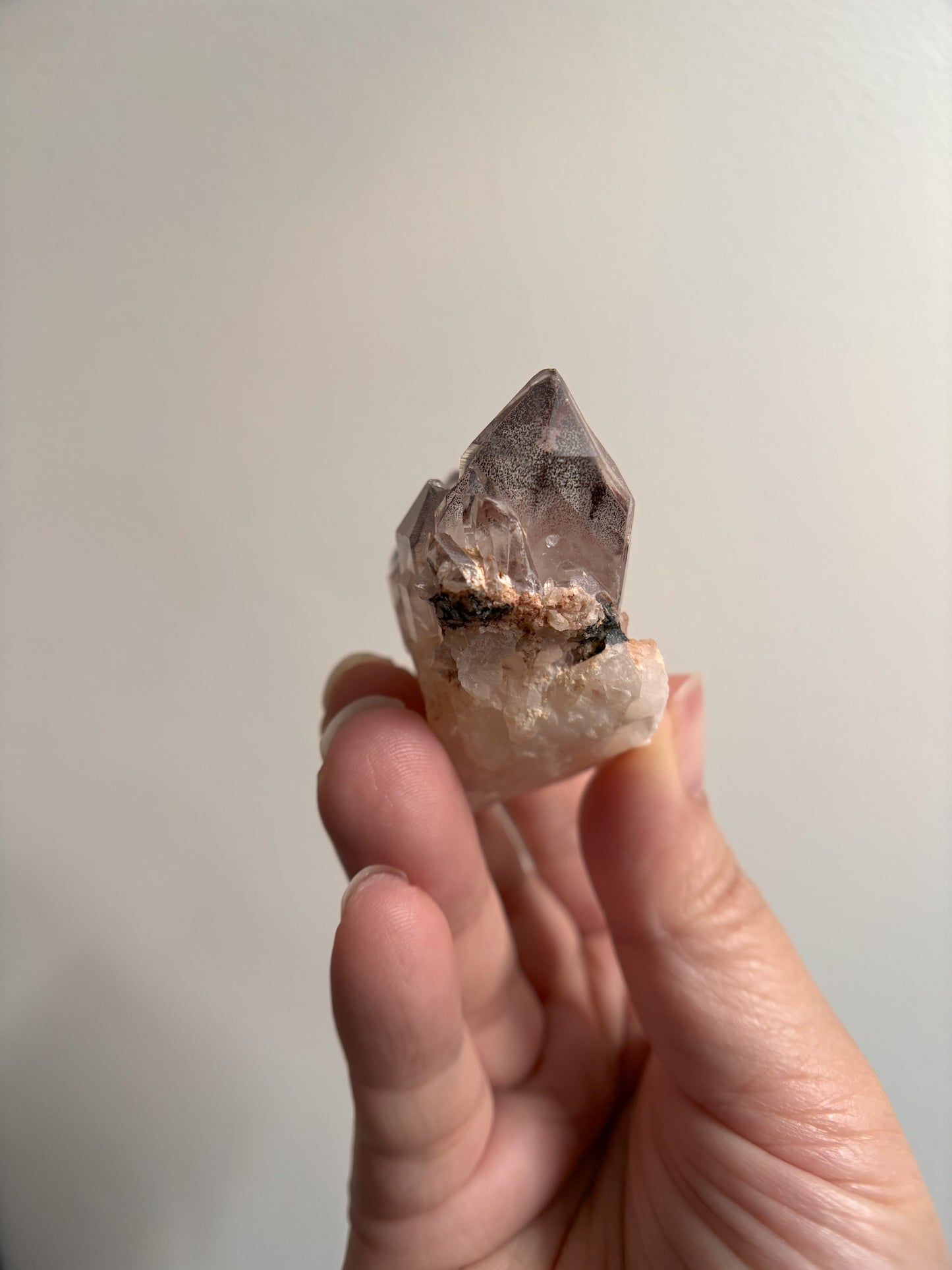 Ishuko Red Phantom Quartz 52g