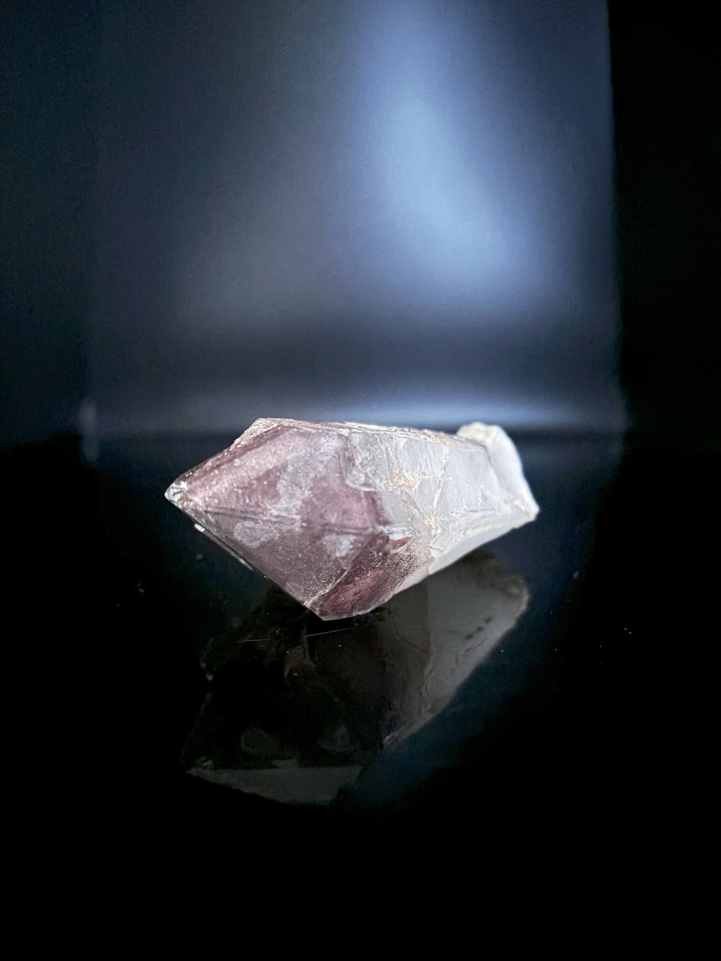 Ishuko Red Phantom Quartz 60g