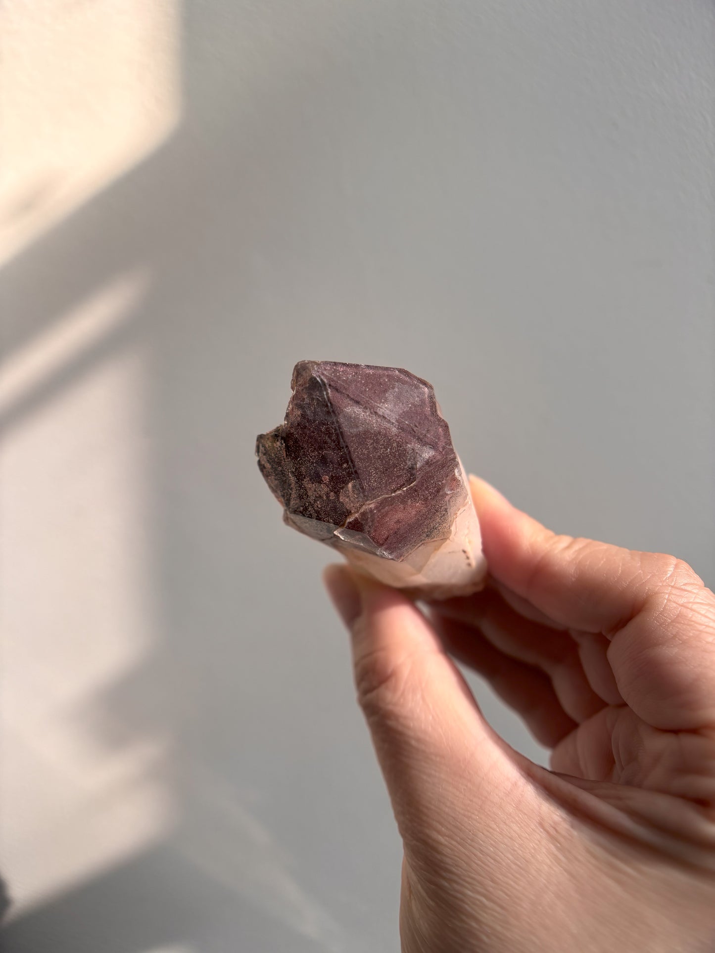 Ishuko Red Phantom Quartz 60g