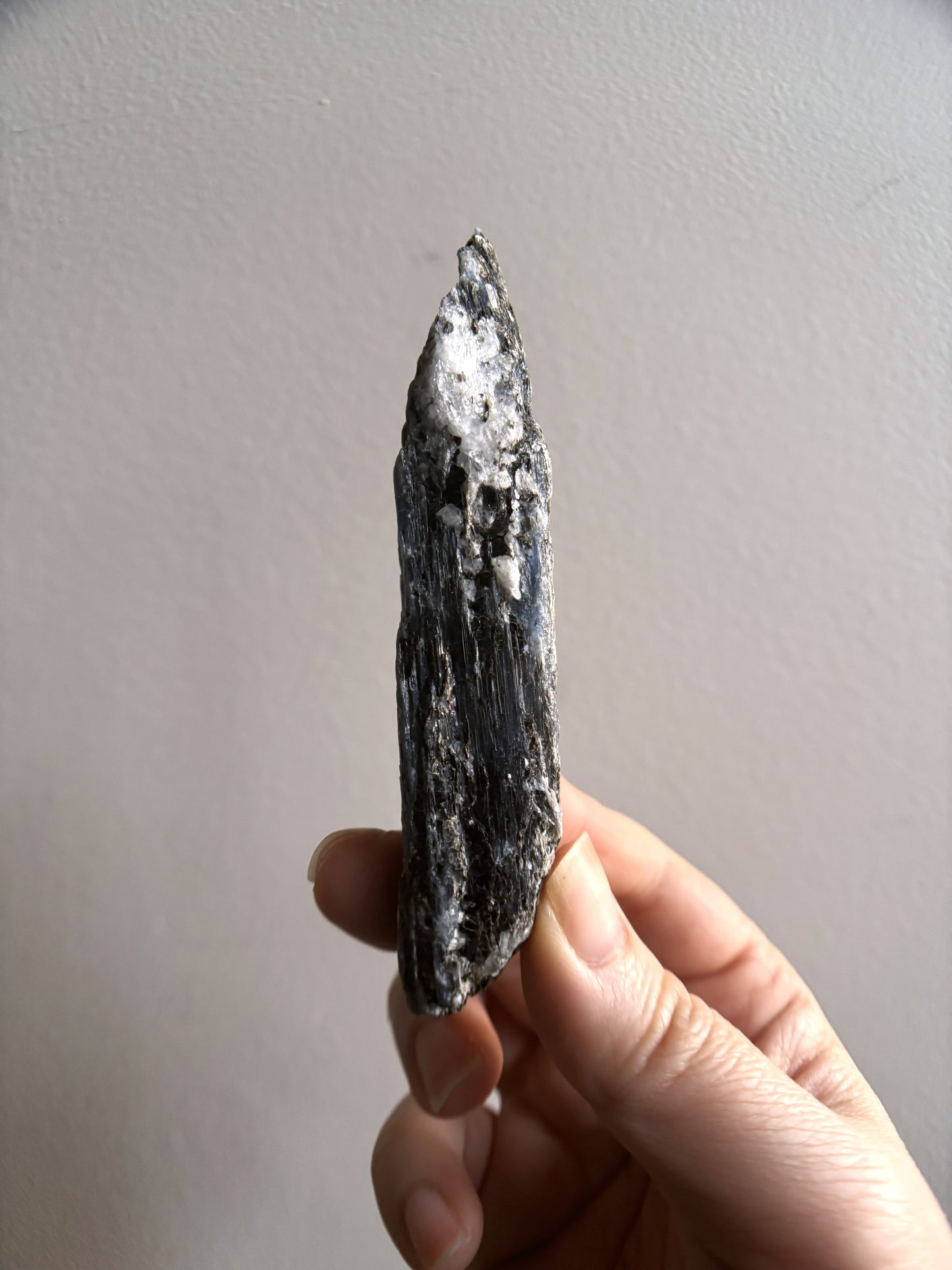 Zambian Blue Kyanite with Mica 86g
