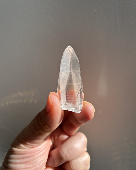 Lemurian Raw Point 15g