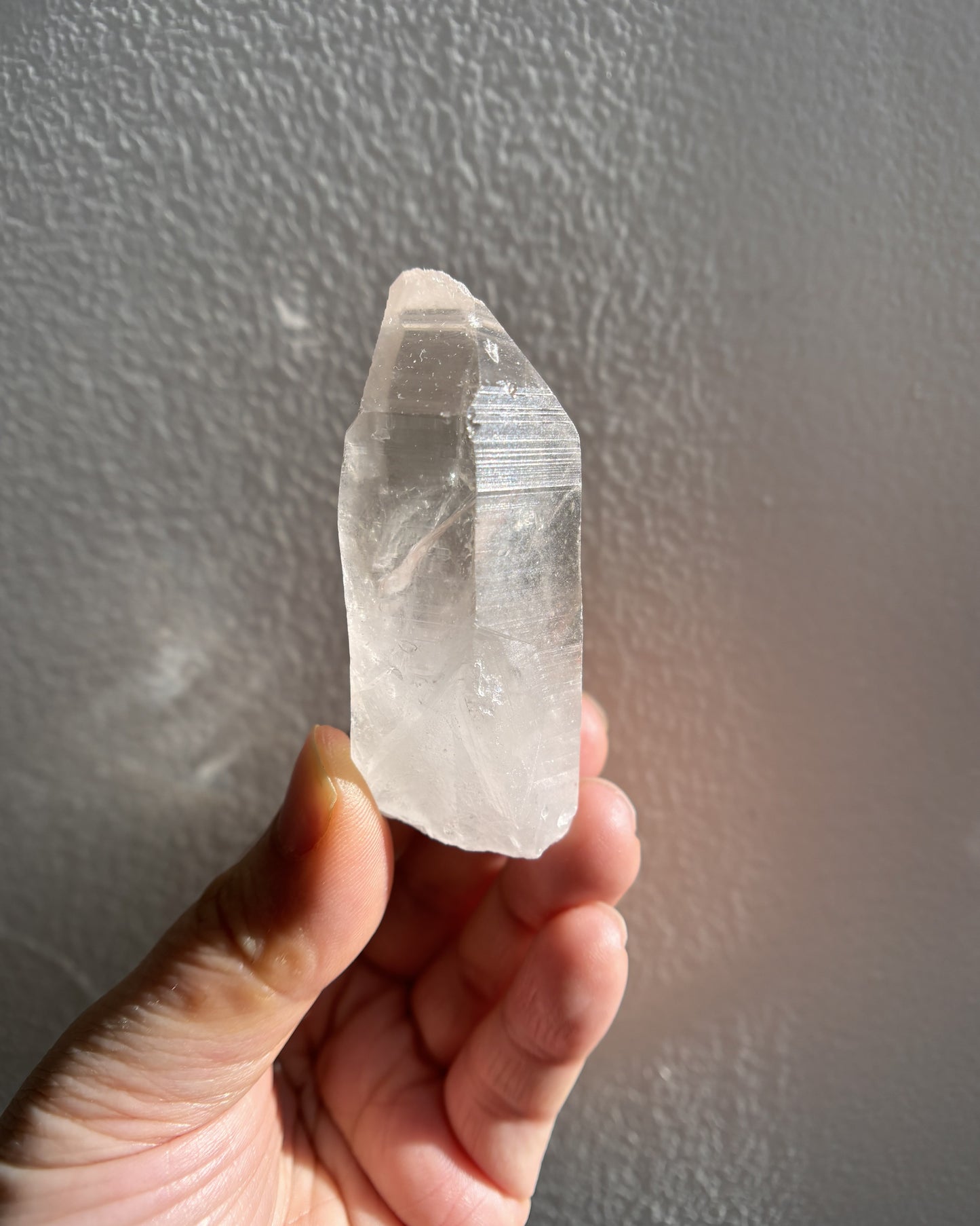 Lemurian Raw Point with Key Formation and Rainbow 63g