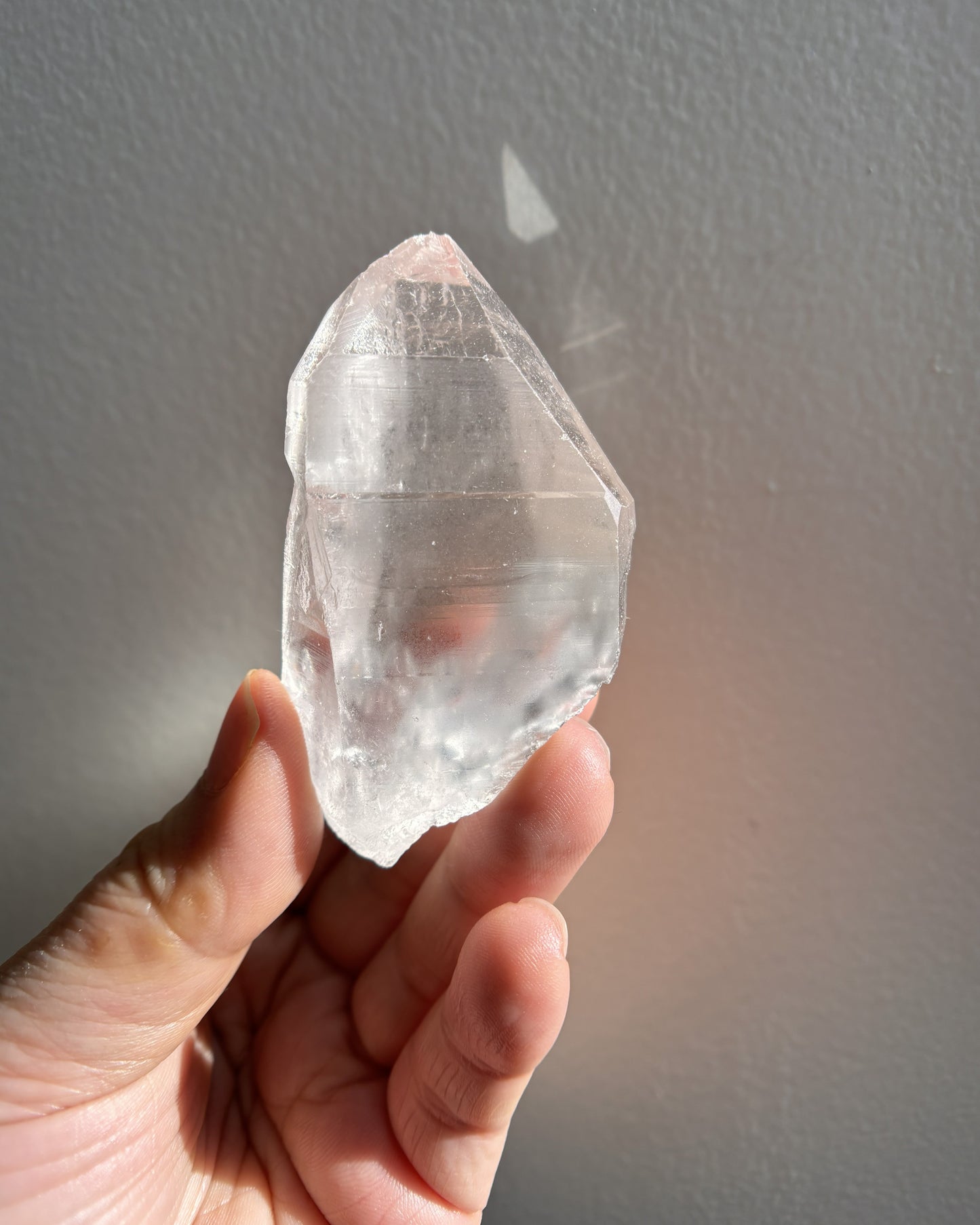 Lemurian Raw Point with Key Formation 80g